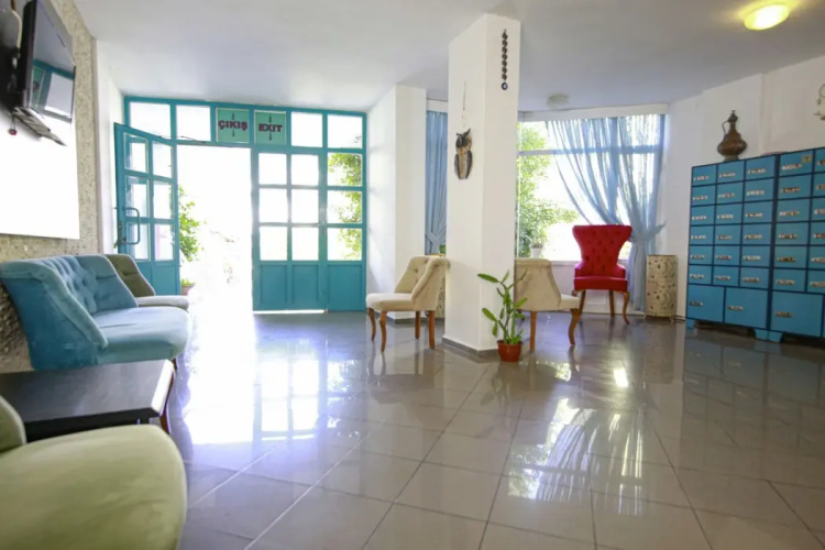 Zeybek Hotel