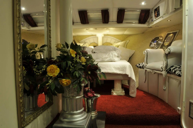 Maria Callas Yachthotel