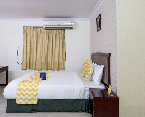FabHotel Oriental Suites