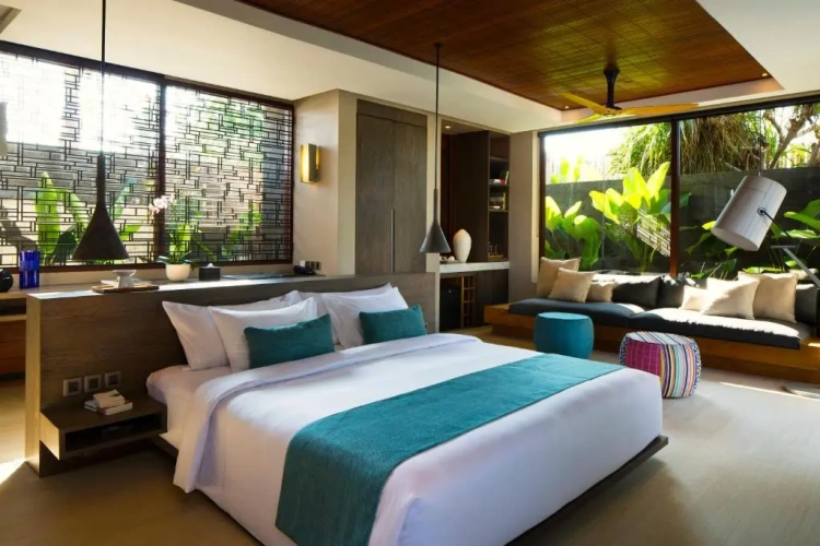2 Bedrooms Villa