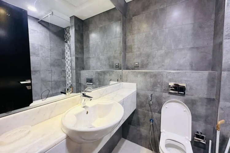 Spacious Studio Apartment Palm View with Big Balcony Free Parking by Belvilla