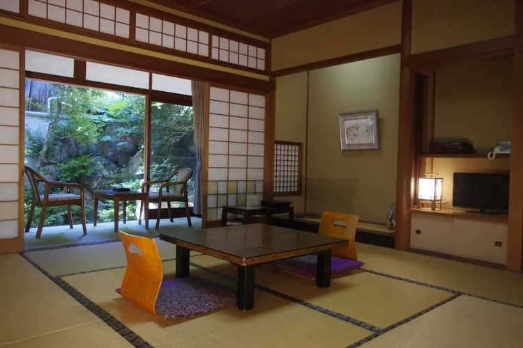 Standard room with balcony