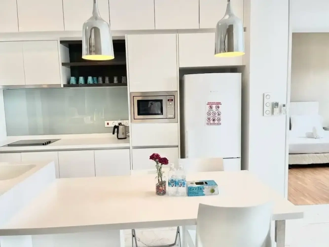 2 Bedrooms Deluxe Apartment