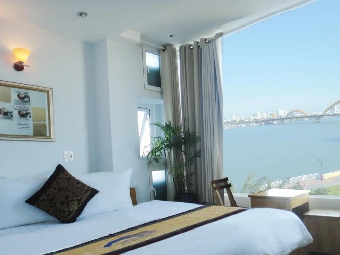 Luxury Triple room