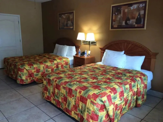 La Posada Inn