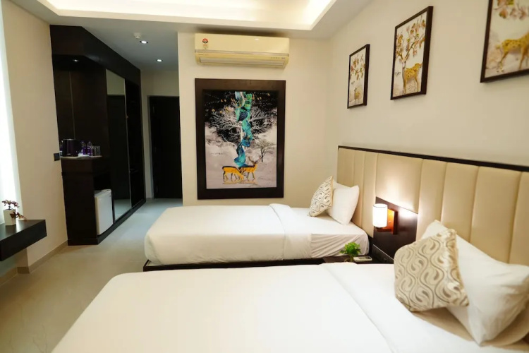 Hotel Grand Visava