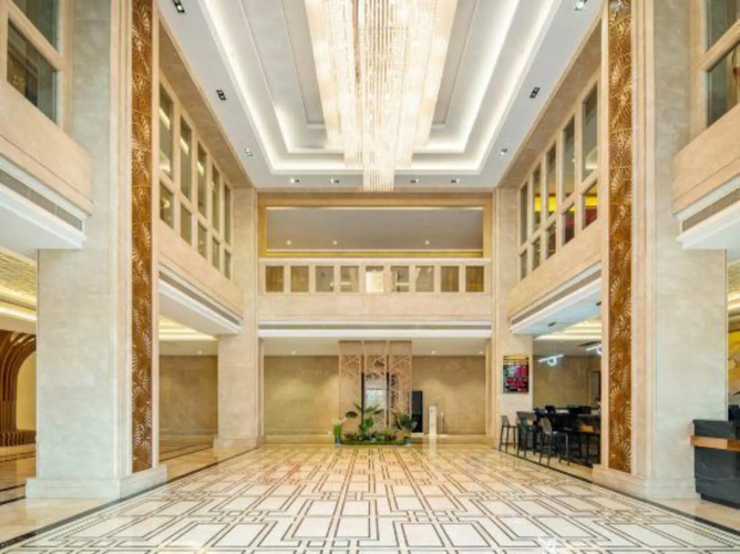 Hampton Hotel