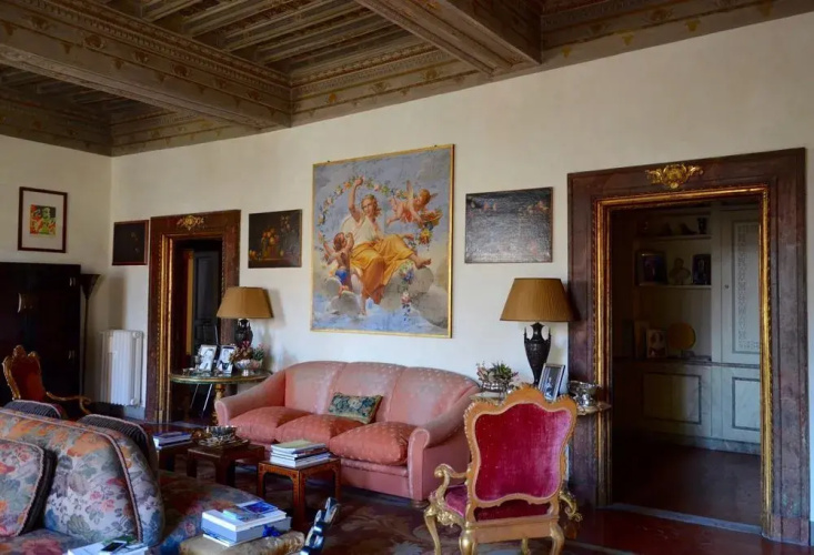 Exclusive Cairoli Apartment