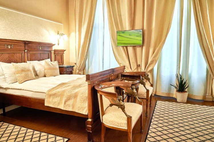 Double Suite