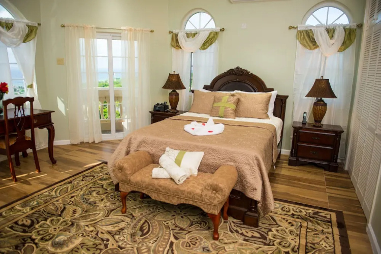 Villa Sweet Villa