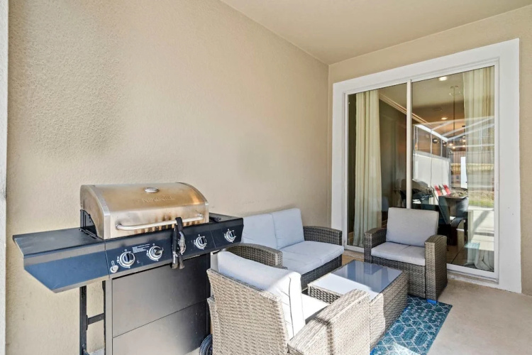 Chic 4BR Home With Mickey Star Wars Rooms