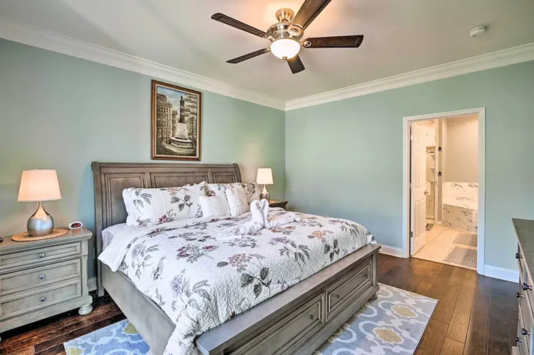Golfers Paradise in Myrtle Beach w/ Balcony!