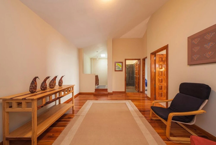 Absolute Beach Front House With Secure Parking