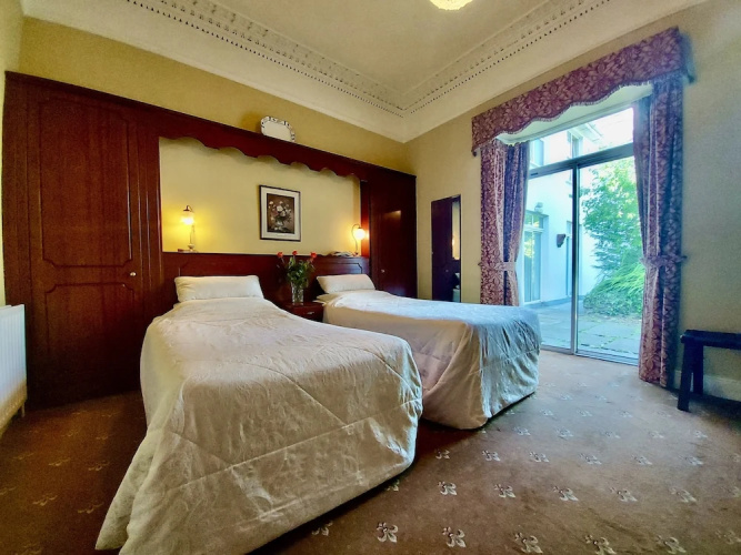 Belvedere Lodge