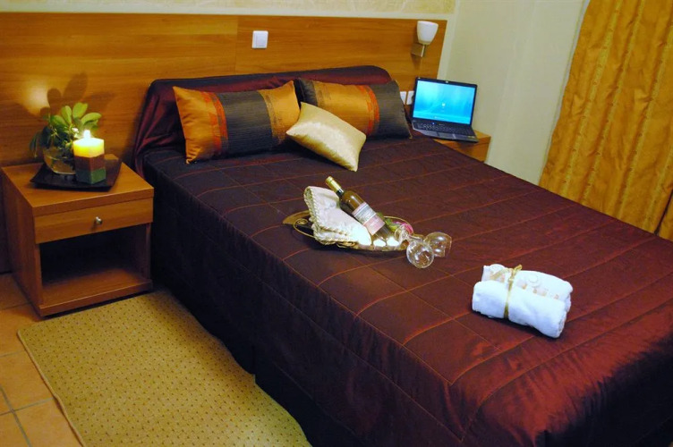 Glaros HotelHotel Overview