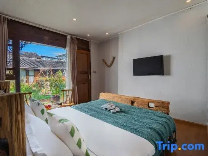 Standard Double room with garden view