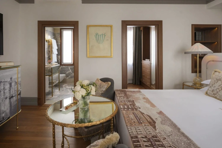 Family Connecting room