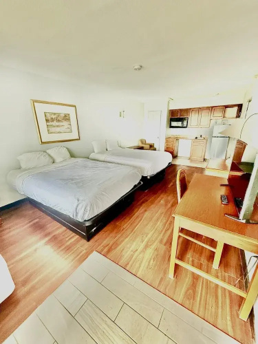 Vip Inn And Suites