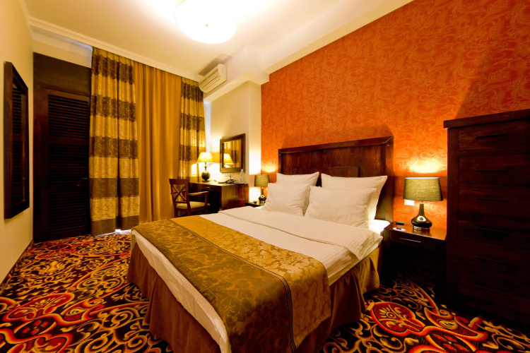 Columbus Hotel