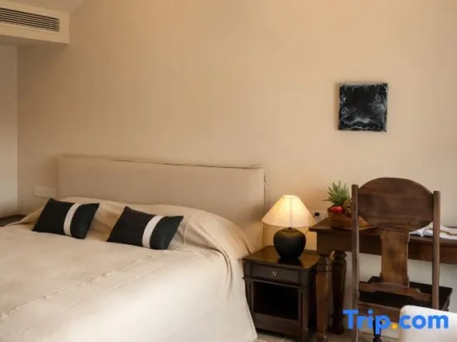 2 Bedrooms Suite