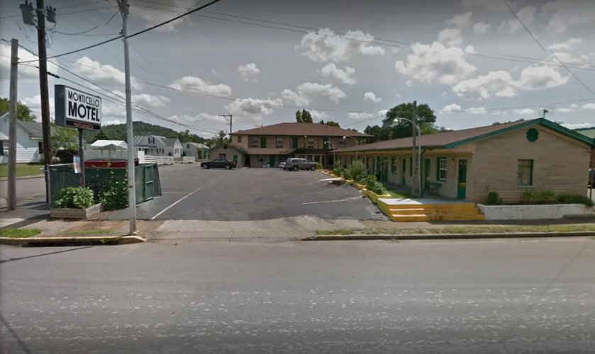 Monticello Motel