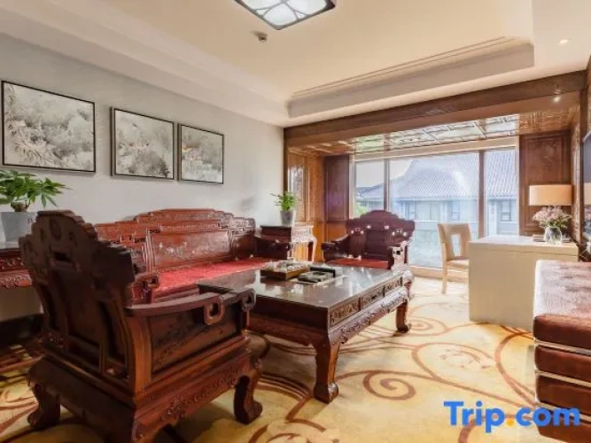 Executive Double Suite with balcony