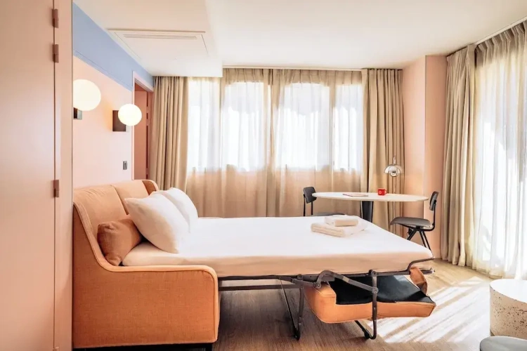 Family Apartment with balcony