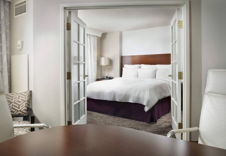 Chicago Marriott Suites Deerfield photo 7