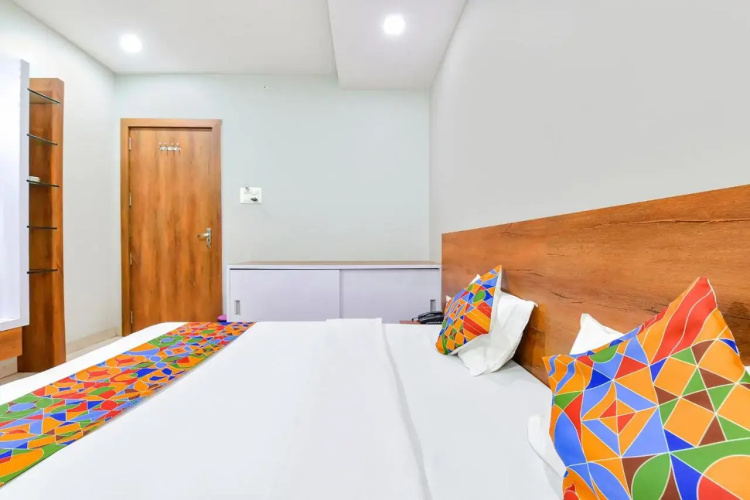 Hotel Raghumani Palace