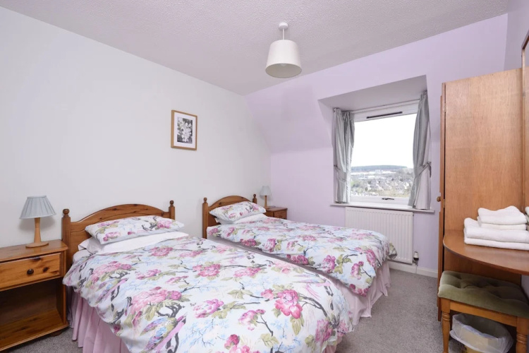 14 Tweed Cottage