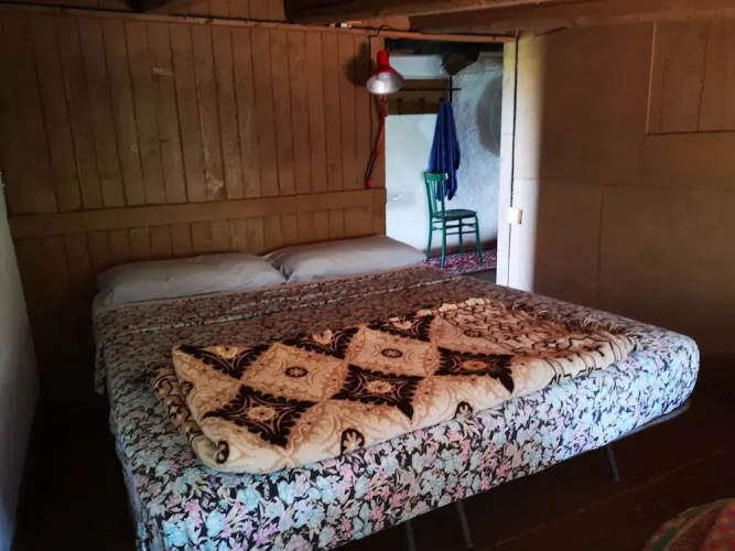 1st Private Room in the Attic With Shared Bathroom use