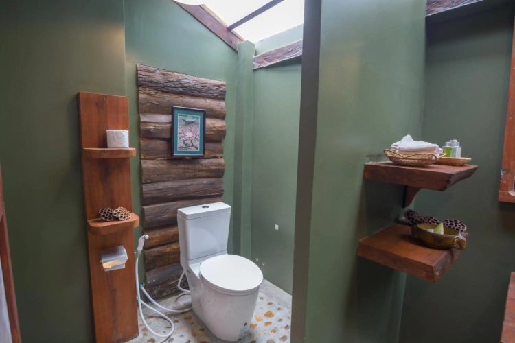 Bong Thom Forest Lodge
