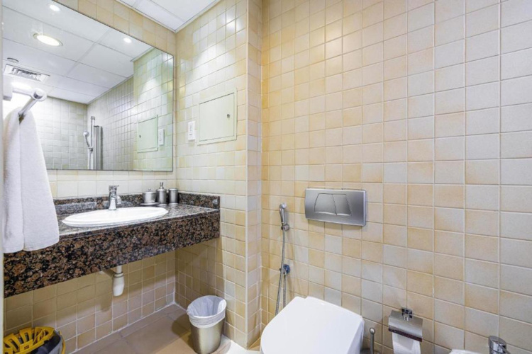 Stylish studio w/balcony close to the beach JBR