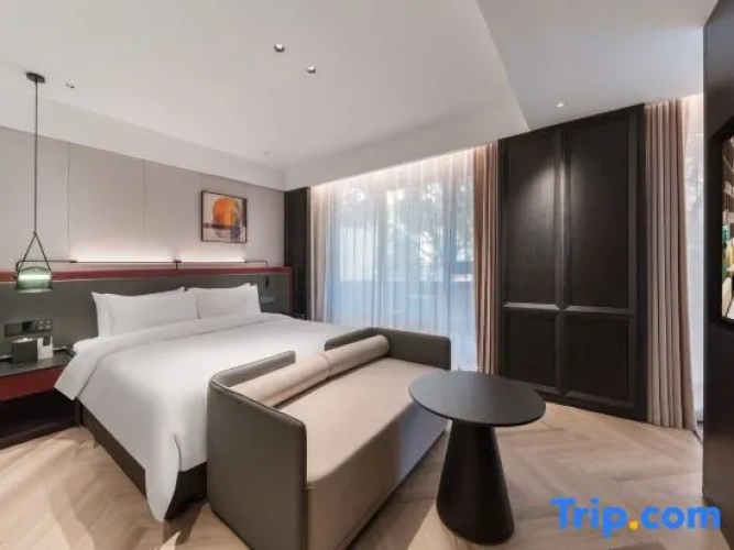 Standard Double room with view