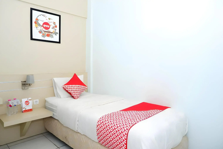 Super OYO 389 Sky Guesthouse