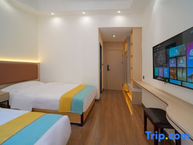 Standard room with view