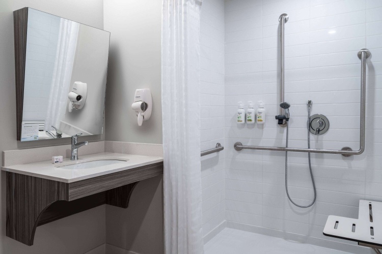 Microtel Inn & Suites By Wyndham Kanata photo 8