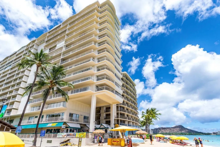 Upgraded Luxury Studio With Ocean Views