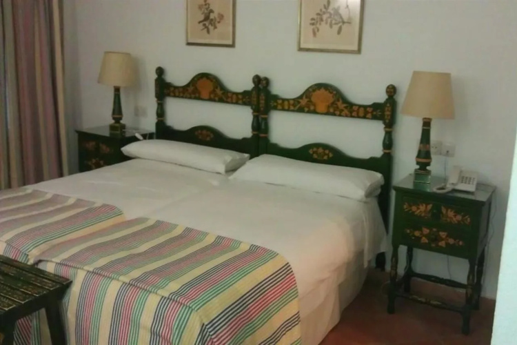 Finca Valbono Apartamentos Rurales y Hotel