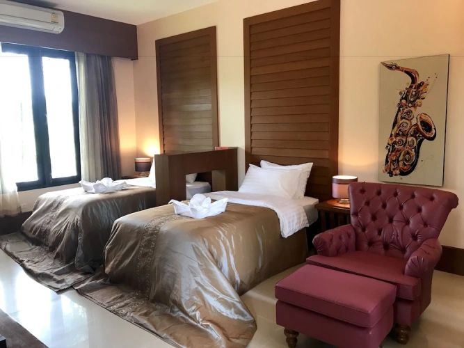 Deluxe Twin room