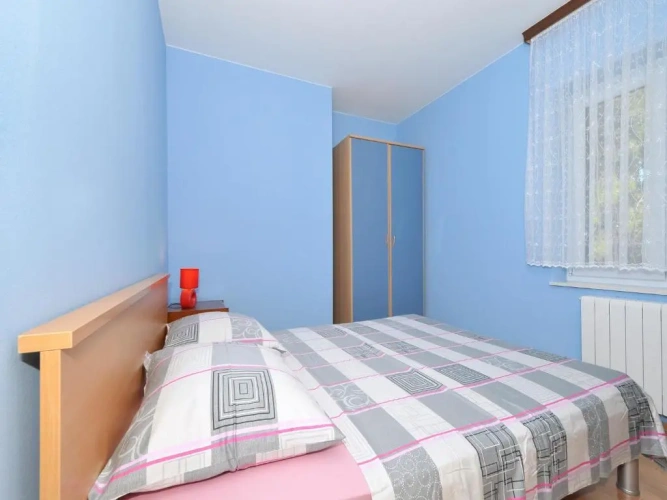 3 Bedrooms Apartment
