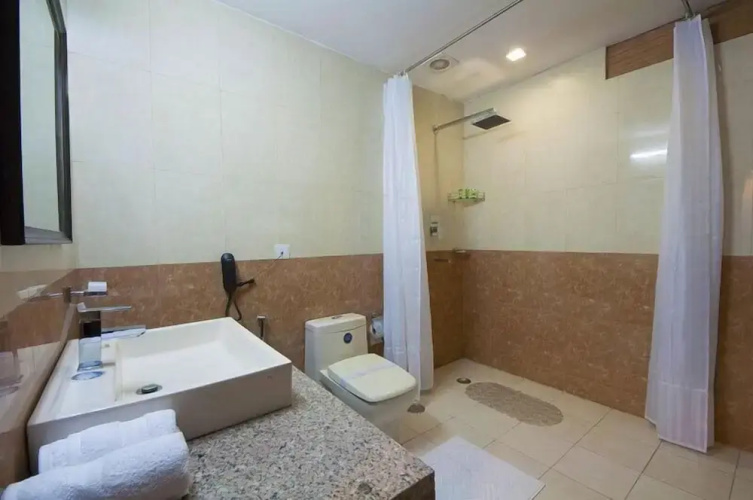 Hotel WTI Airport