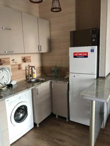 2-Zimmer Wohnung In Einem Wohnhaus