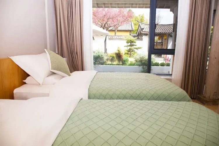 Jinghua Inn