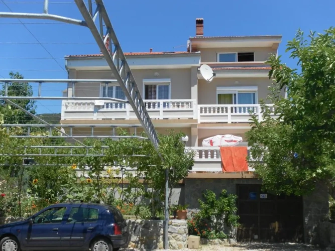 1 Bedroom Double Apartment