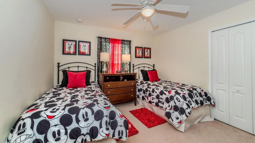 8980 Cat Palm Road