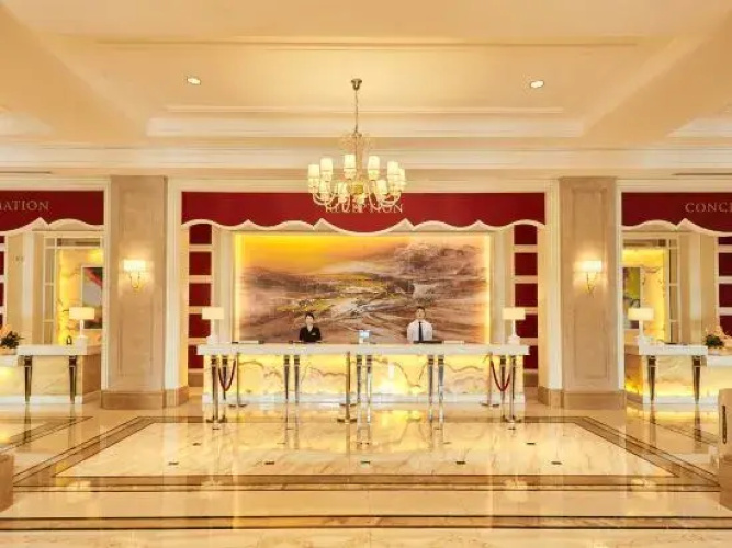 Howard Johnson Huadu Plaza