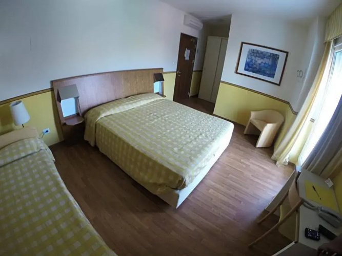 Hotel Romeo