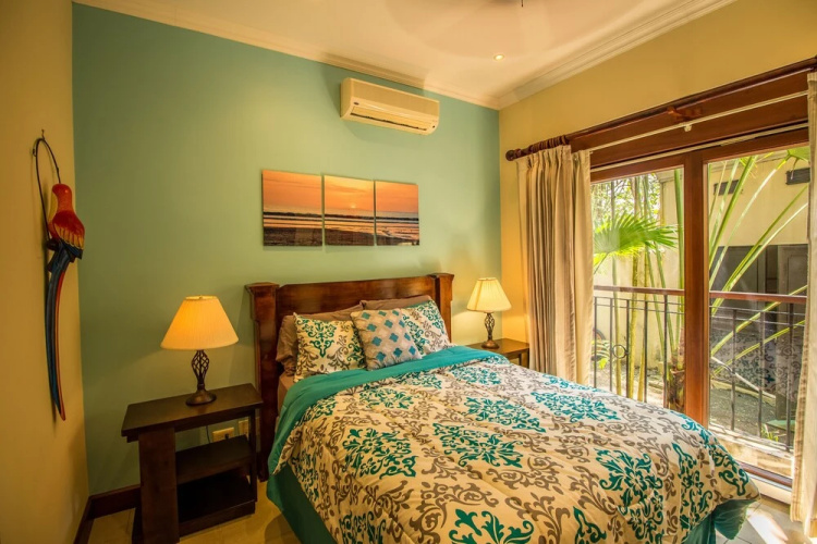 Macaws Ocean Club #8 - 2 Br Condo