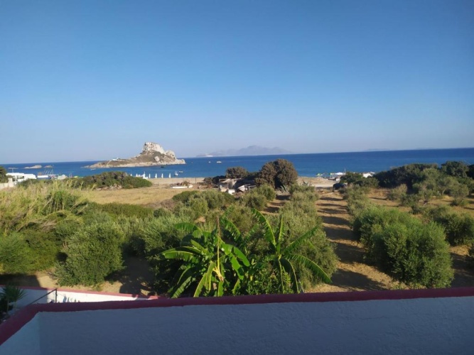 Standard Twin room with sea view